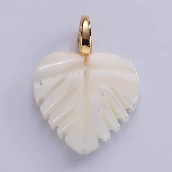 14K Gold Filled 17mm Shell Pearl Heart Nature Monstera Leaf Pendant | P1640 for wholesale by Aim Eternal
