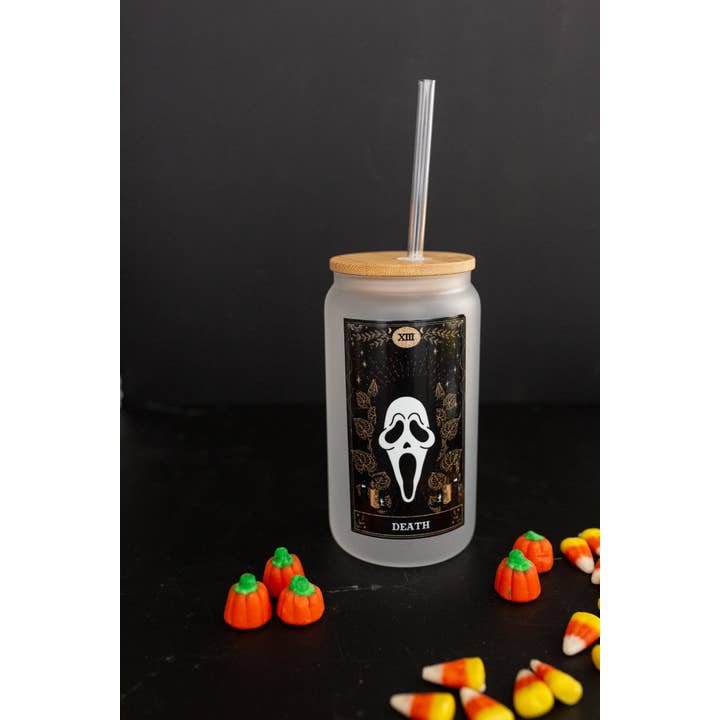 Clever Girl Apparel - Vente Verre/tasse - Boîte en verre Ghost Face Tarot Death Card avec couvercle en bambou et paille2