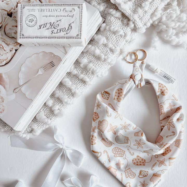 Halipup – Engroshandel Bandana - Hund – Vintereventyrland & Polkaer Vendbar Hundetørklæde