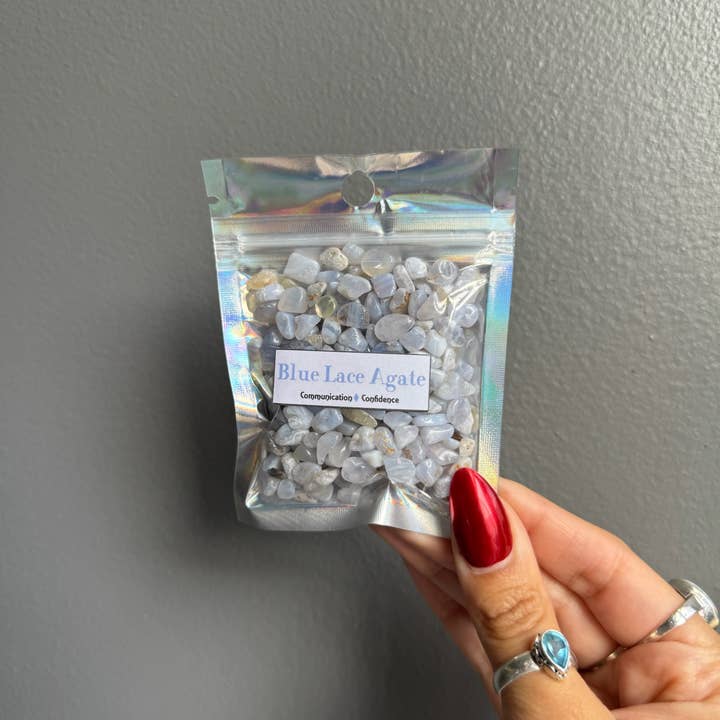 Sapphire & Sage – wholesale Andlig sten/kristall – Blå spetsagat kristallchipspåsar