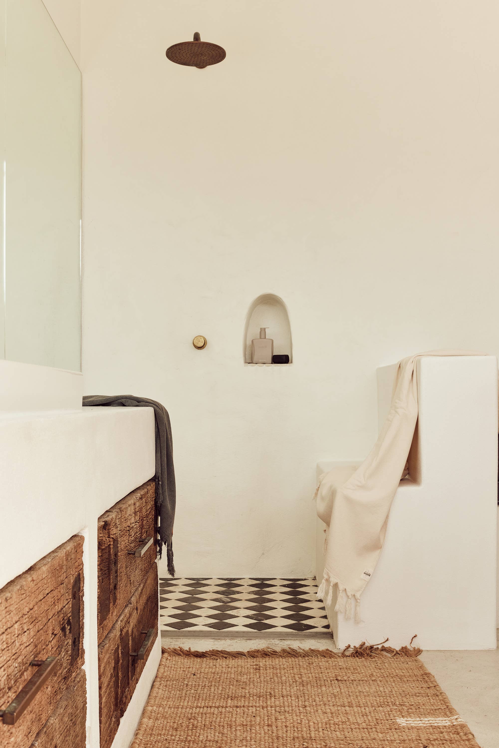 Saardé - Wholesale Bath Towel - Vintage Wash Towel Collection | Oatmeal6