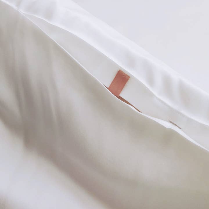 Tranquil White Washable Silk Duvet Cover for wholesale on Faire