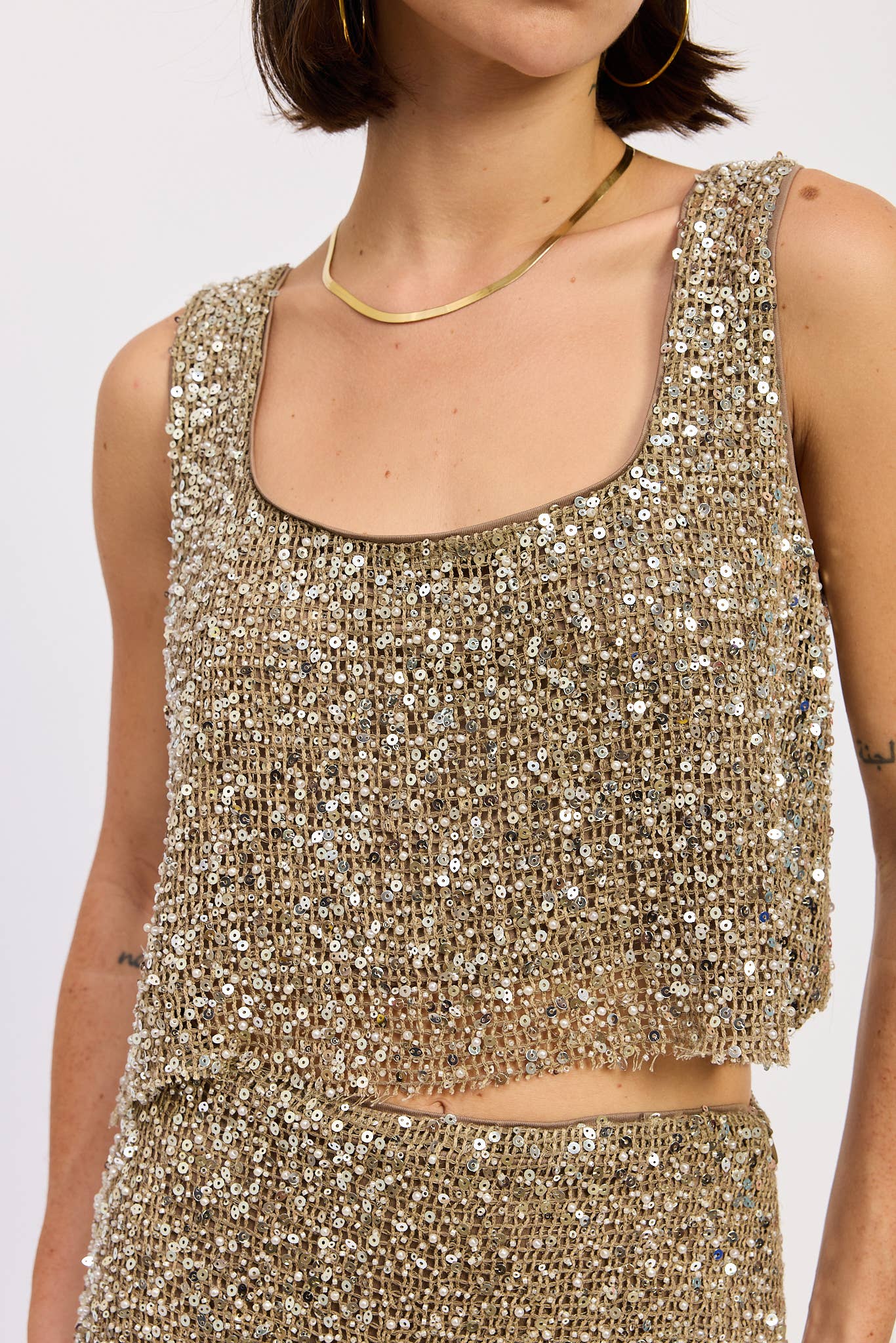 Emory Park - Wholesale Blouse - Women's - SLEEVELESS SQAURE NECK SEQUIN TOP1