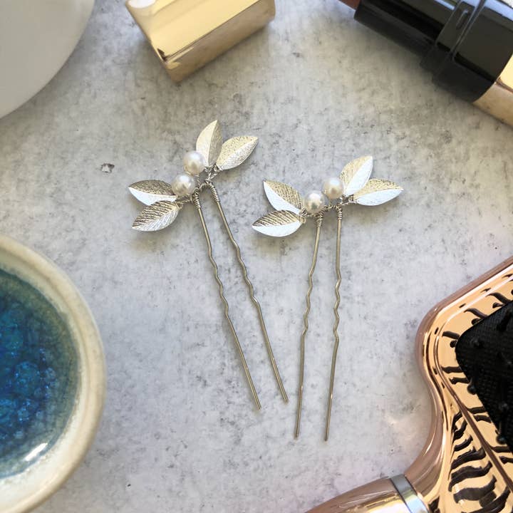 Sweet Olive Hairpieces - Venta al por mayor Horquillas para el pelo - Horquillas clásicas de perlas y hojas (1+) | Horquillas clásicas para novia, accesorios para el cabello minimalistas8