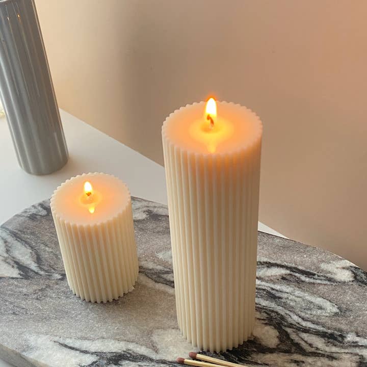 je t'aime candle – wholesale Pillar candle – Small Scented Soy Ribbed Pillar Candle6