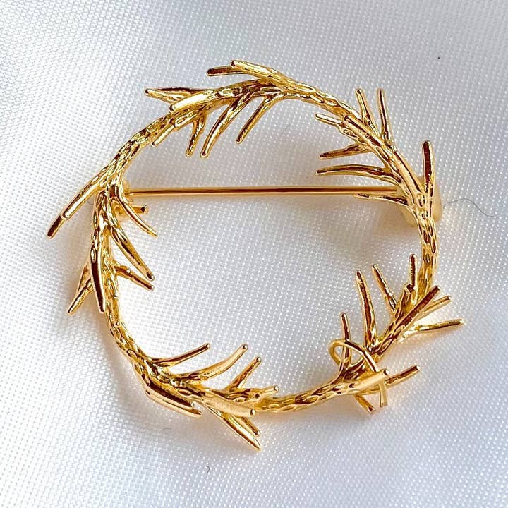 Archie guldpläterad brosch för wholesale av Zelda Bijoux