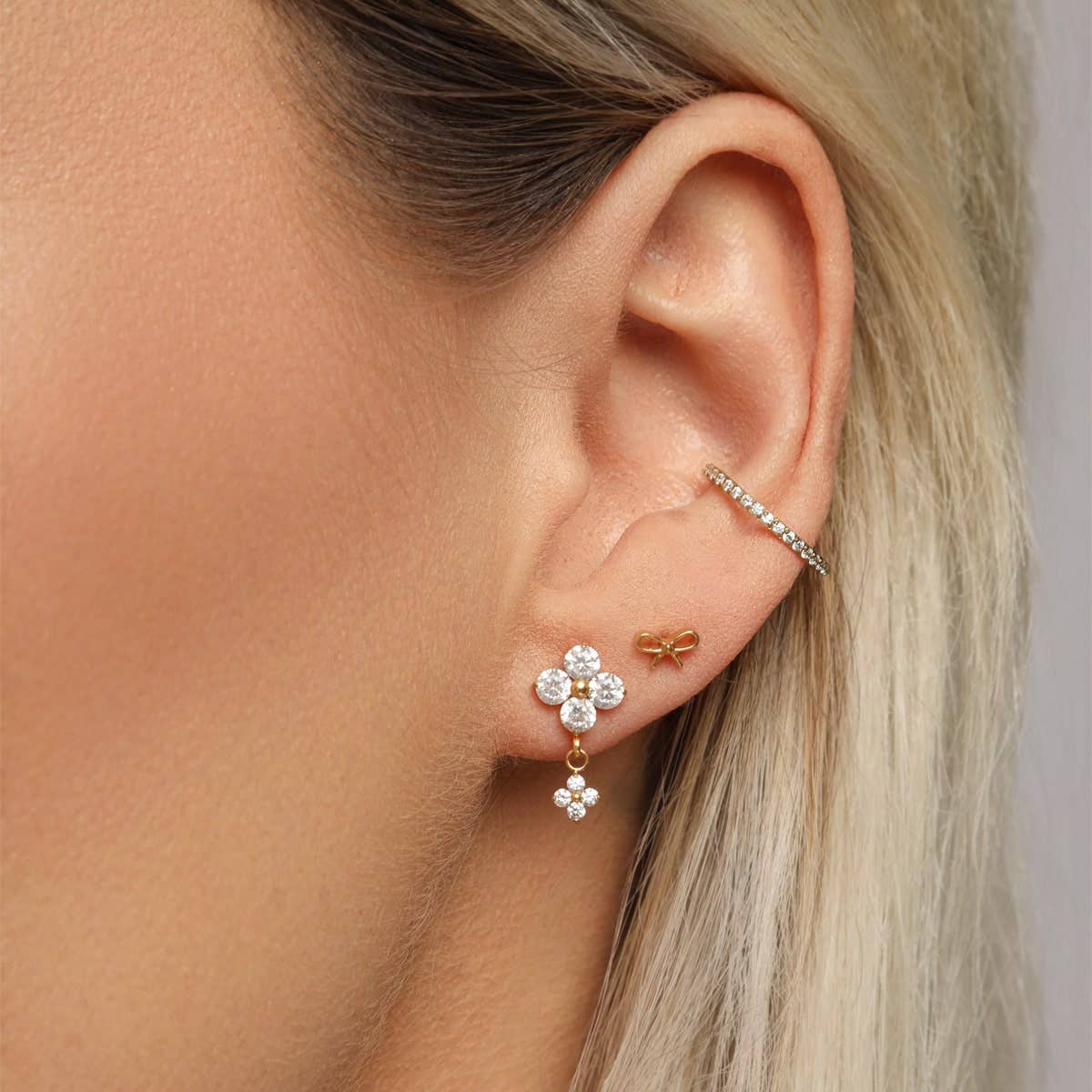 Schmuckgroßhandel – wholesale Single earring – Elegant Tie Piercing | Titanium3