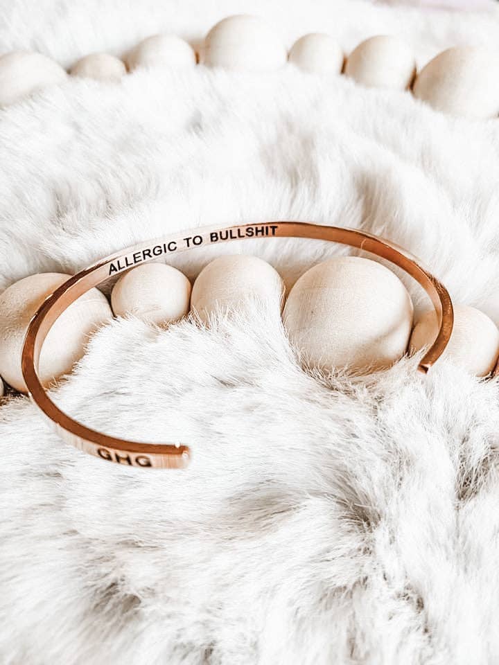 Glass House Goods - Vendita all'ingrosso Bracciale a polsino - ALLERGICO ALLE STRONZATE8