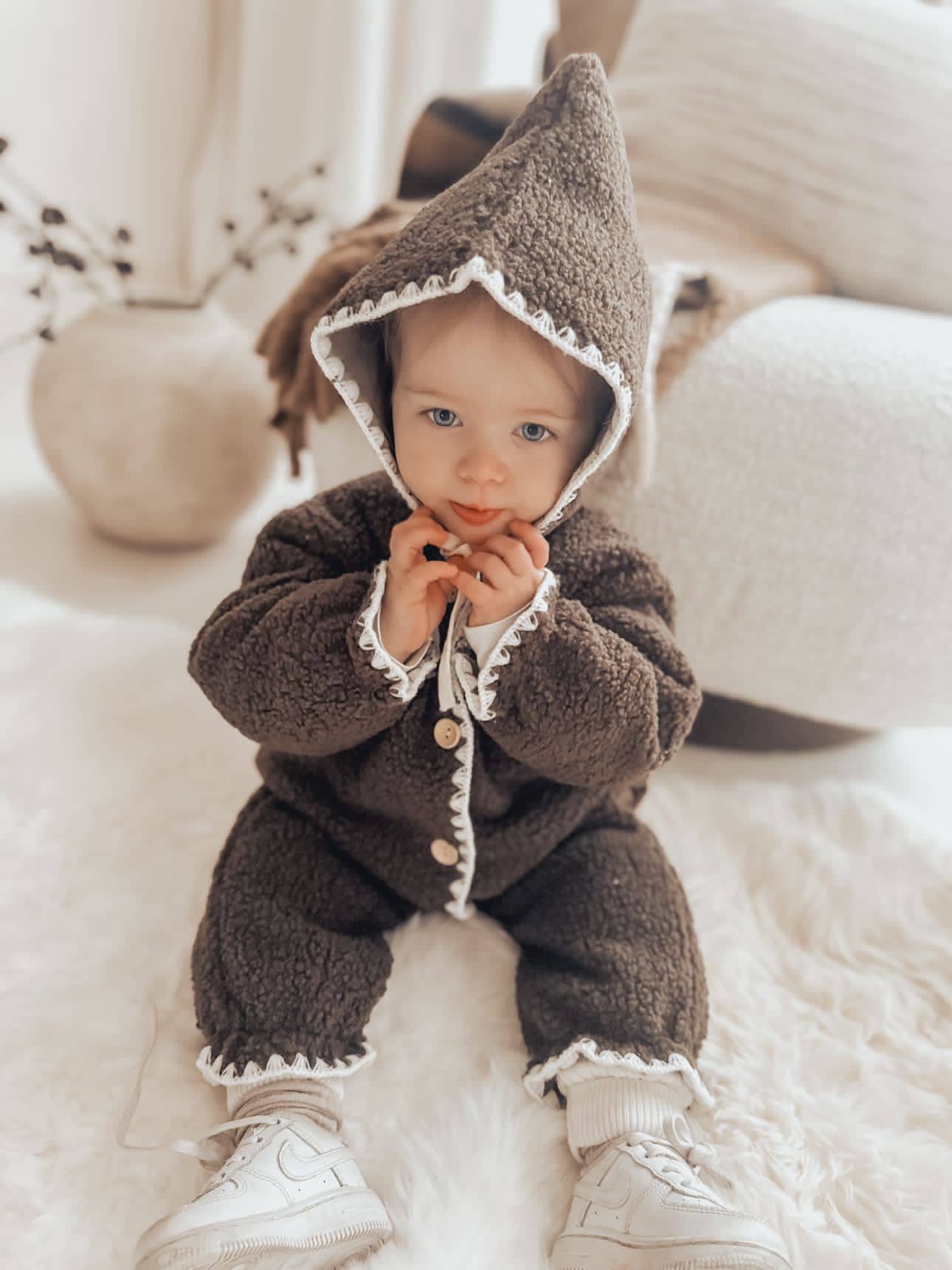 Annie & Charles – Engroshandel Flyverdragt – til børn – Annie & Charles® varm og blød heldragt til baby med hætte3