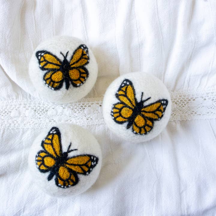 Friendsheep - Wholesale Dryer Balls - Monarch Butterfly Eco Wool Dryer Balls