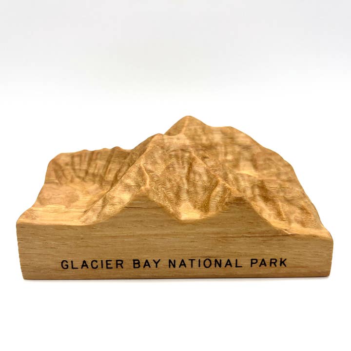 Sculpture topographique en bois du parc national de Glacier Bay pour la vente par mosey design