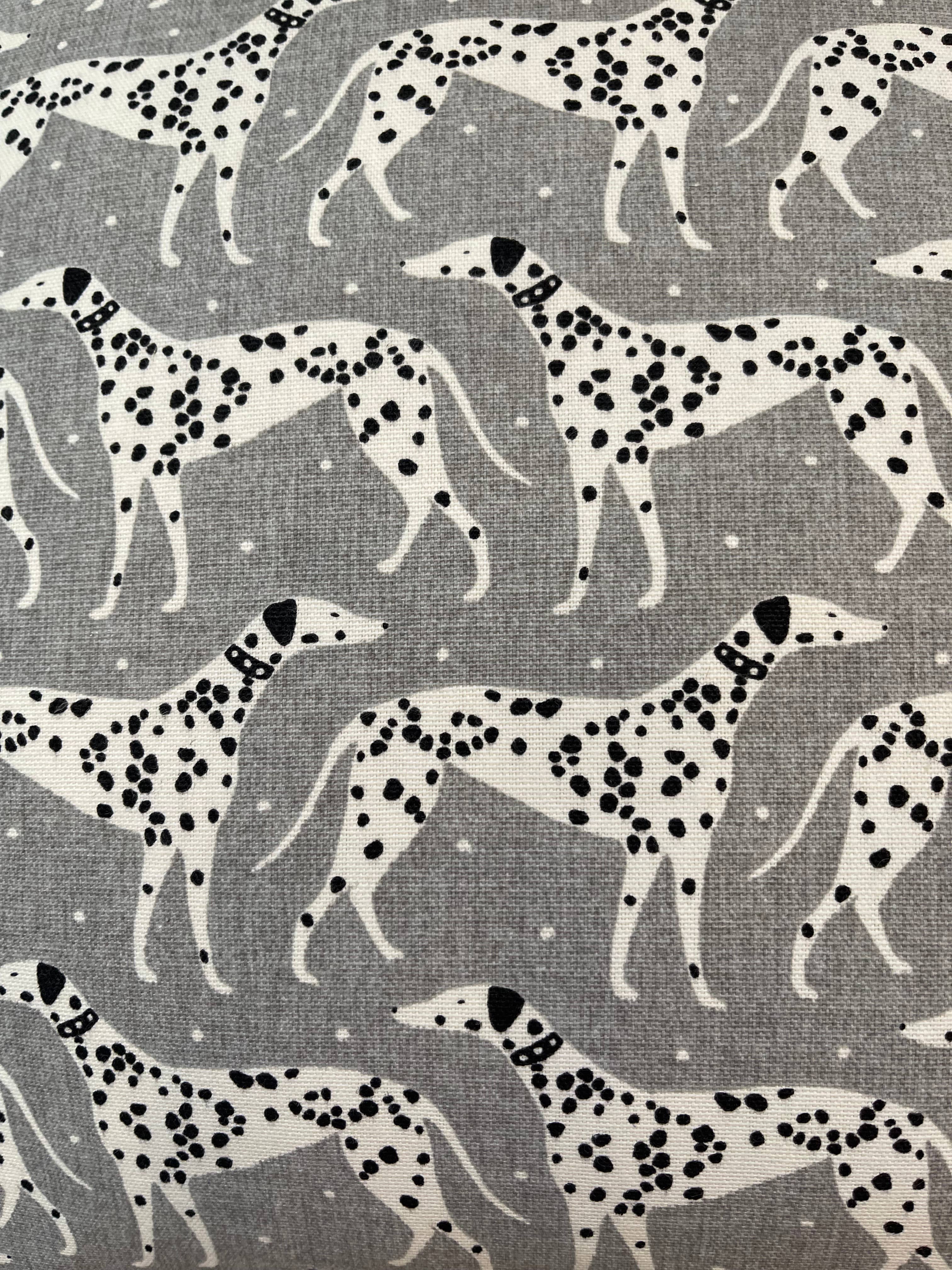 Dahlia & Grace pillows - Vendita all'ingrosso Cuscini decorativi - Cuscino decorativo Hailey Dalmatian con inserto in piuma2