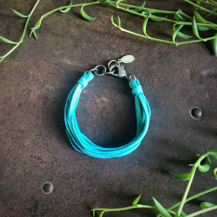 Turkis & Sølv Læder 7-Strand Armbånd - Turkis & Sølv, Boho Western for engroshandel på Faire2