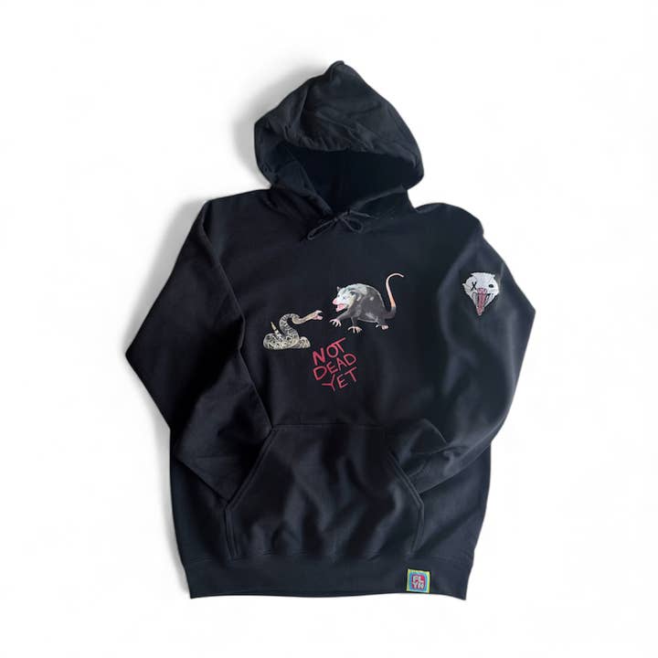 Ikke død endnu hættetrøje for engroshandel hos FLYN