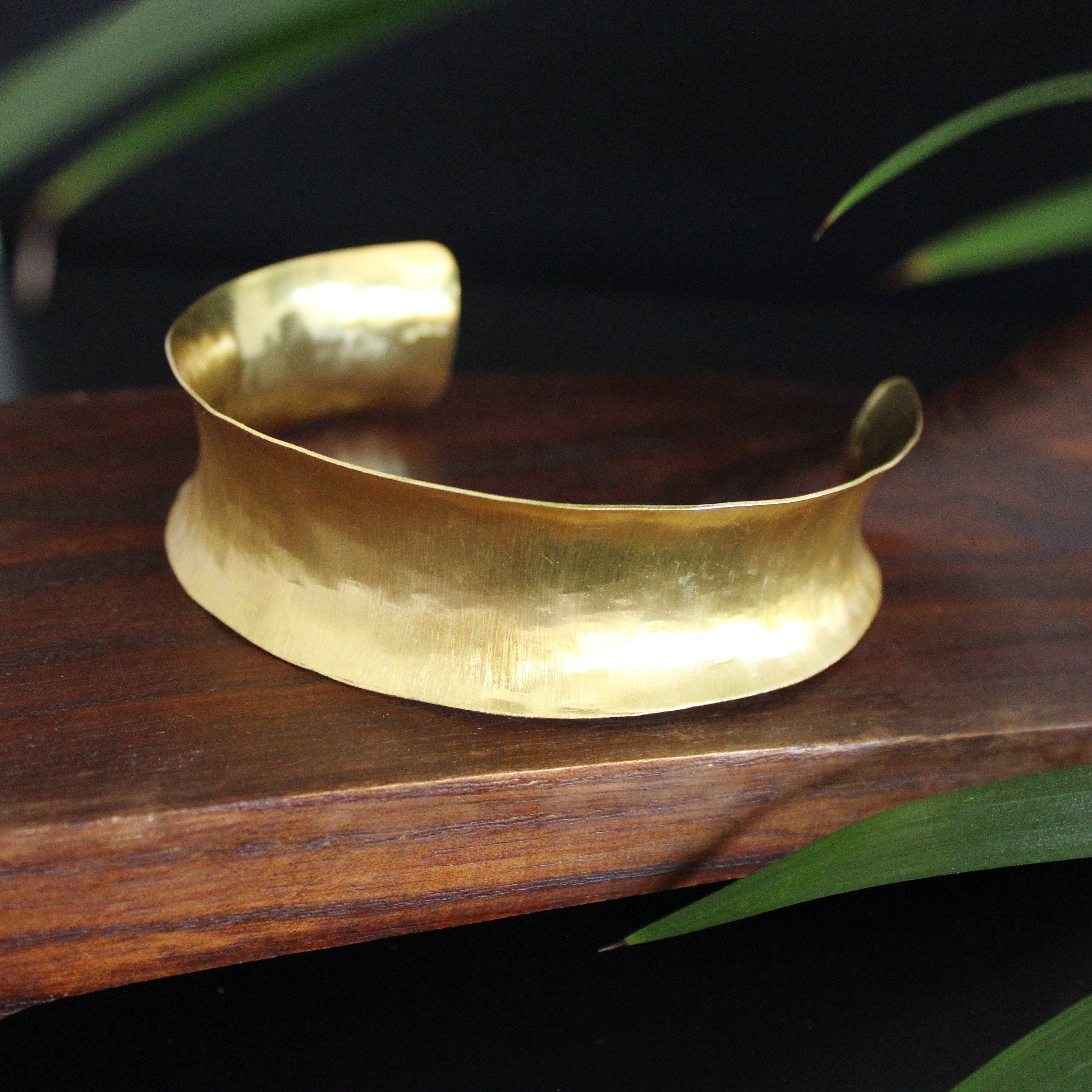 LA MAR - Wholesale Bib Necklace - MASÁI gold-plated choker6