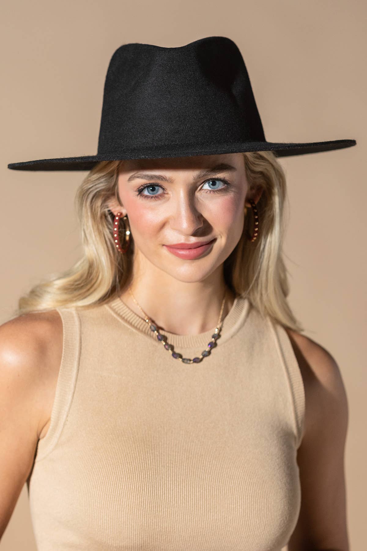 Urbanista – Großhandel Fedora-Hut – Damen – 100 % australischer Woll-Panama-Hut mit Tropfen-Krone und steifer Krempe – Ruggine22