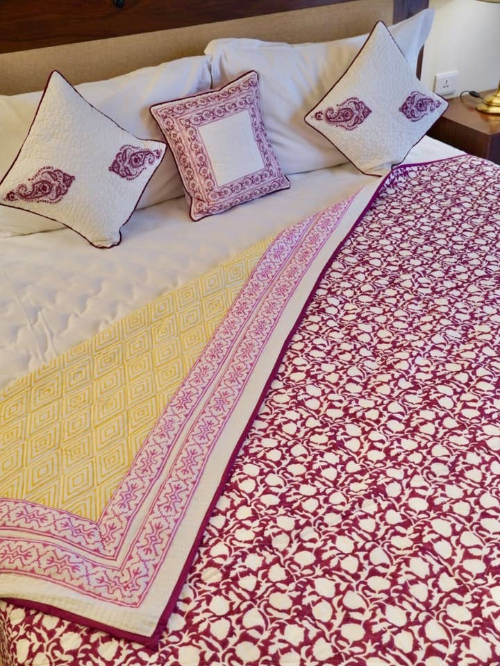 Bold Floral Garden Reversible Quilt/Bedspread for wholesale by Jaipur Bloc House