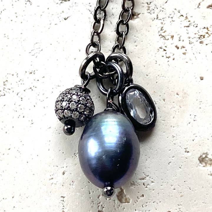 Collier de perles d'eau douce bijoux côtiers océan pour la vente par VB&CO Designs Handmade Jewelry