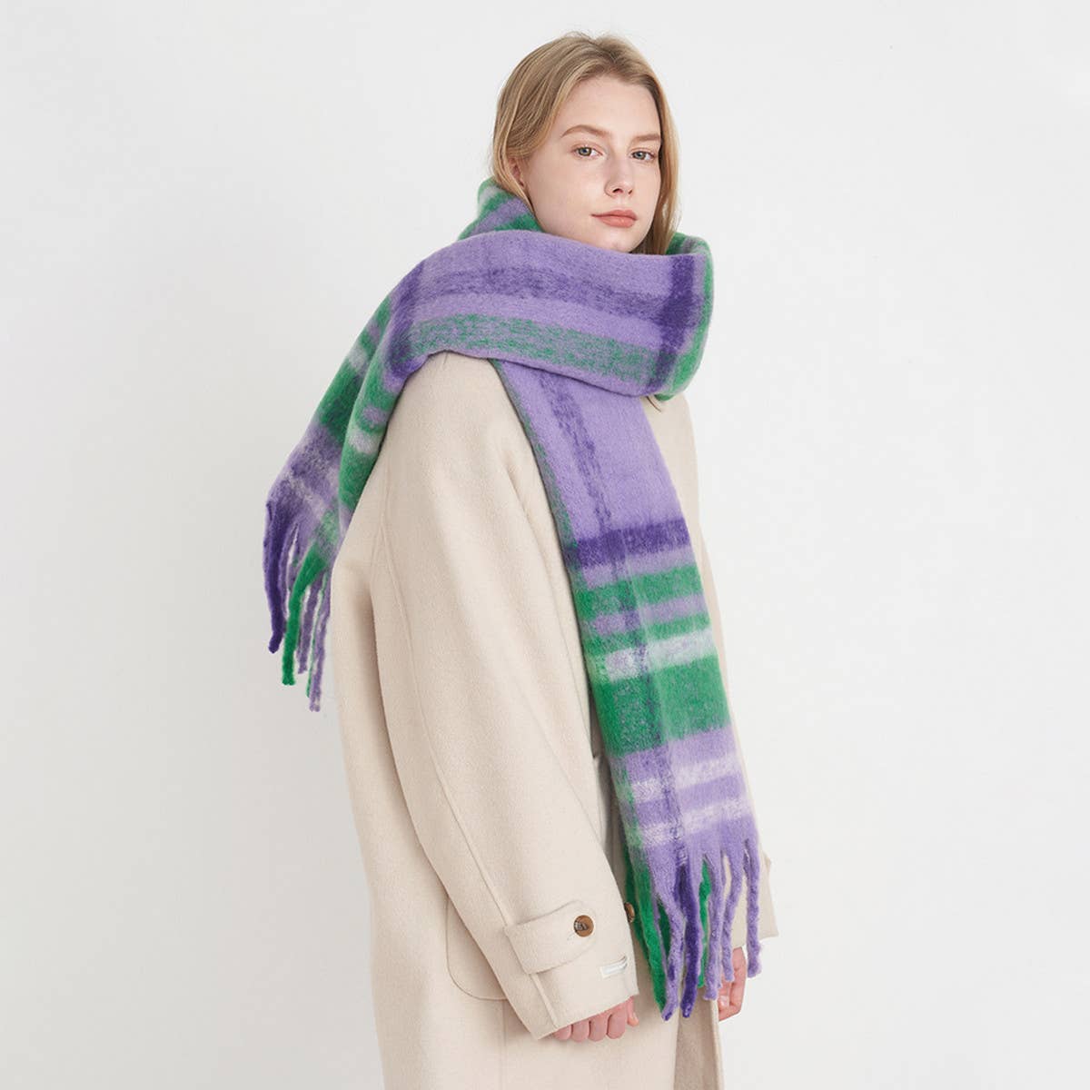 ACCITY - Wholesale Scarf - Women's - French Retro Plaid Scarf - Winter Tassel Wrap_CWASC032711