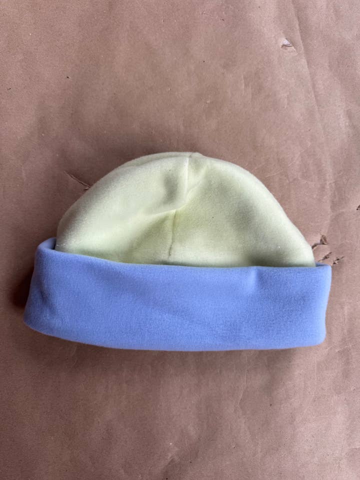 Échantillon - Tuque en polaire deux couleurs for wholesale by Gibou