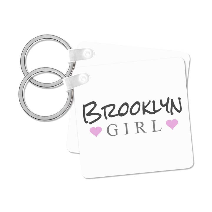 3dRose, Chica de Brooklyn - orgullo de ciudad natal - EE. UU. Estados Unidos de América texto y lindos corazones rosados femeninos, Llavero para venta al por mayor de 3dRose
