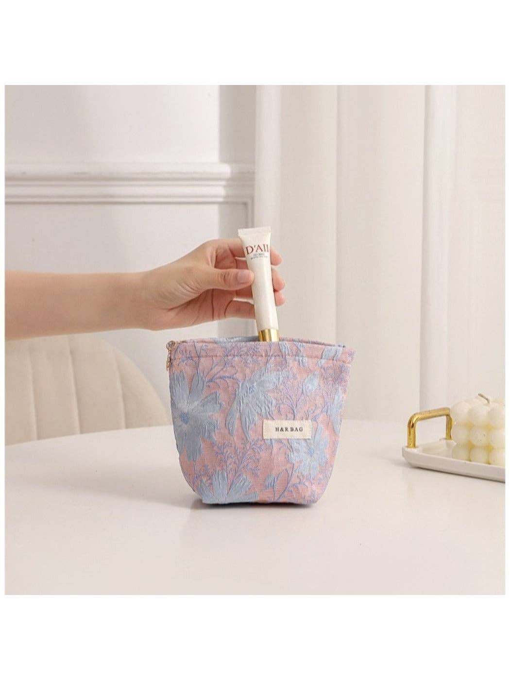 Funkyrel® Atzbranding Limited - Wholesale Makeup/Cosmetic Bag - Cosbai -  Elegant Cosmetic Bag with Floral Patterns4