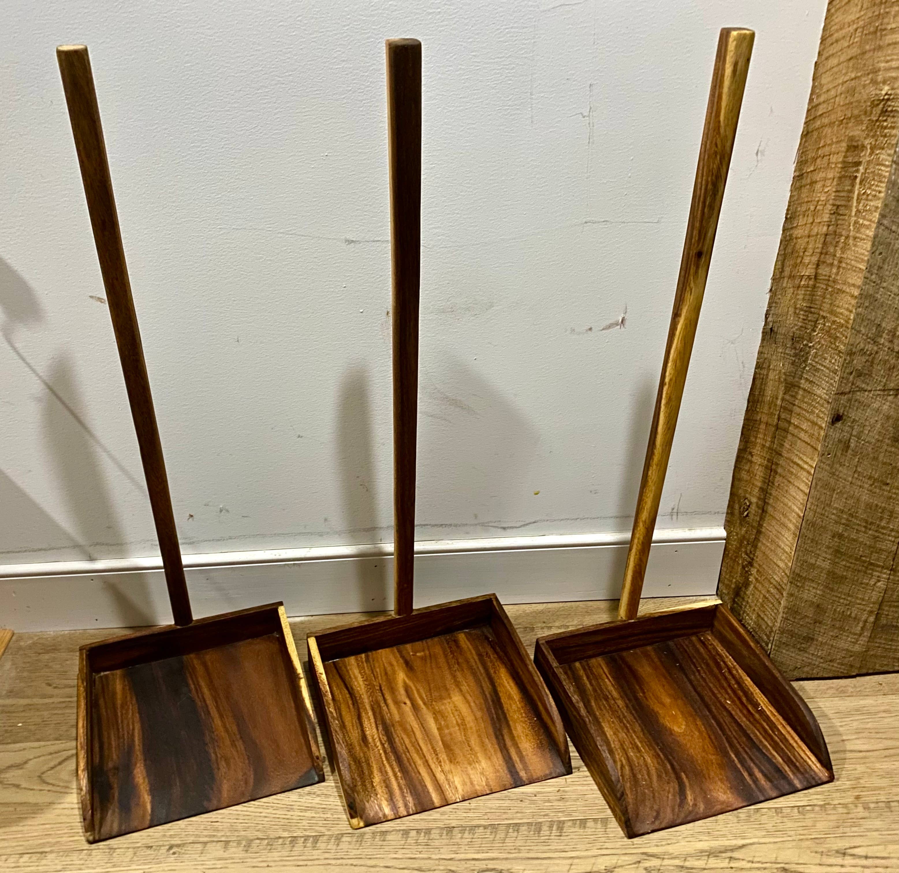 Tuckahoe Hardwoods – wholesale Dusting brush & duster – Handmade Indoor East Indian Walnut Wooden Dustpan and Broom3