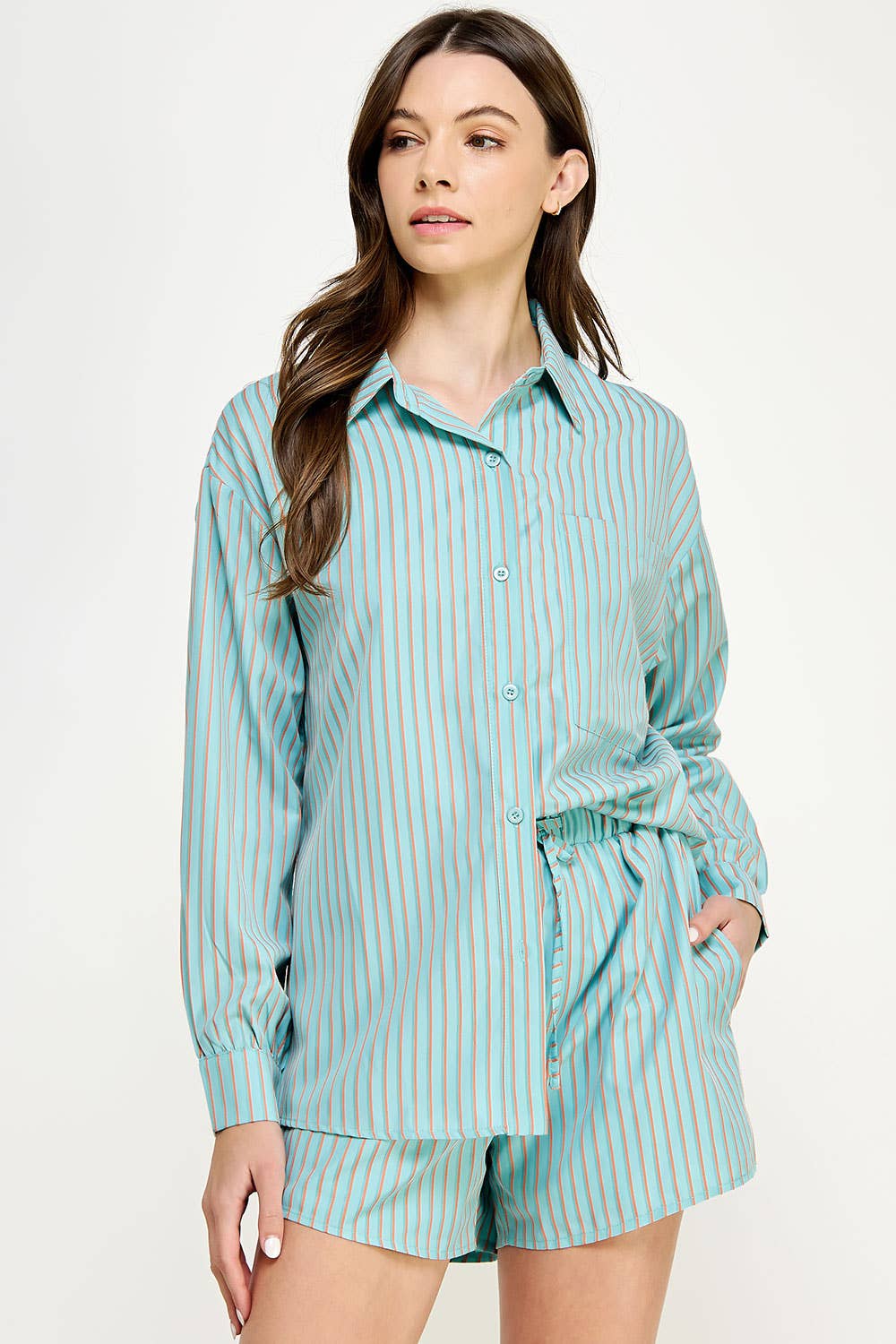 Strut & Bolt - Venta al por mayor Camisa con botones - Mujer - Camisa extragrande de rayas0