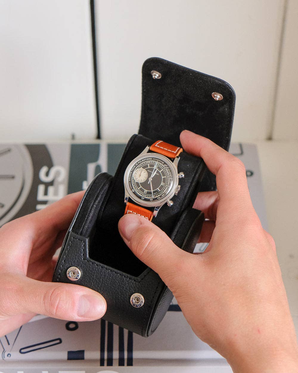 Maison Scarlett - Wholesale Jewelry Box/Organizer - James 1-slot PU leather watch box1