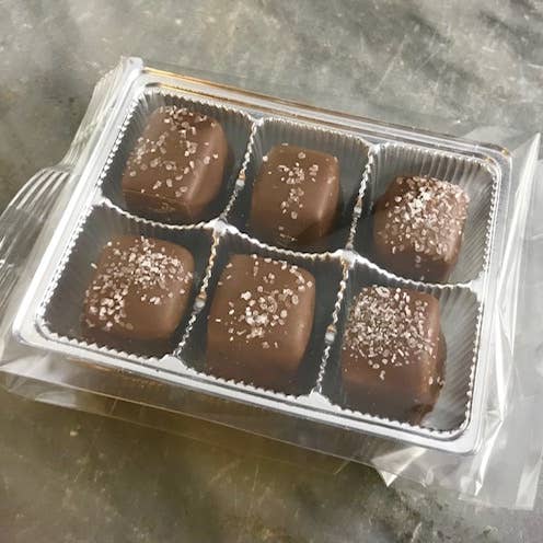 O'Shea's Candies Sweet Shop - Wholesale Chocolate Box - 6PK Sea Salt Caramel Milk - Snackpack Tray