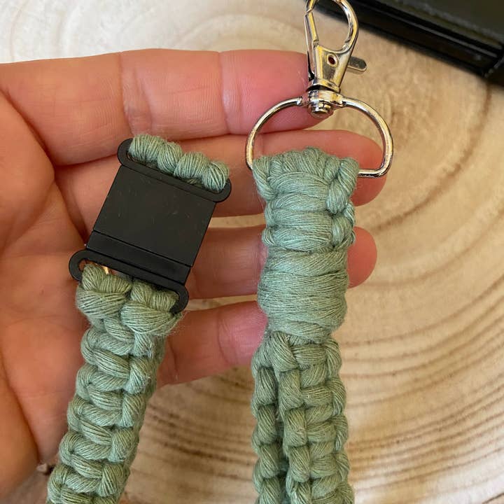 Macra-Made With Love – wholesale Lanyard – Women’s – 34” Phone Holder Lanyard13