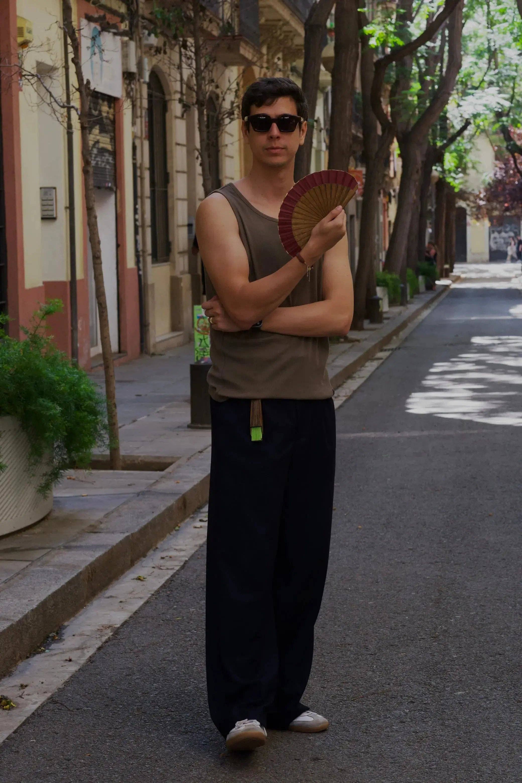 ràfega abanicos - Wholesale Handheld Folding Fan - Abanico Petitó Uva3