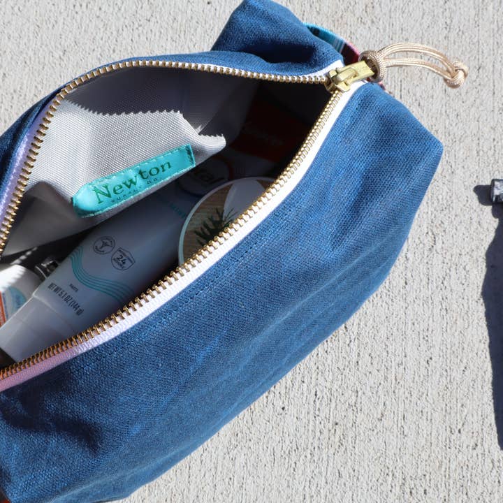 Newton Supply Co - Wholesale Toiletry Bag - Unisex - waxed canvas dopp kit18