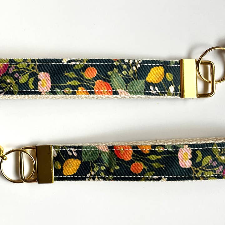 Westmoreland Place - Wholesale Keychain - Women's - Key Fob Wristlet - Botanical Floral
