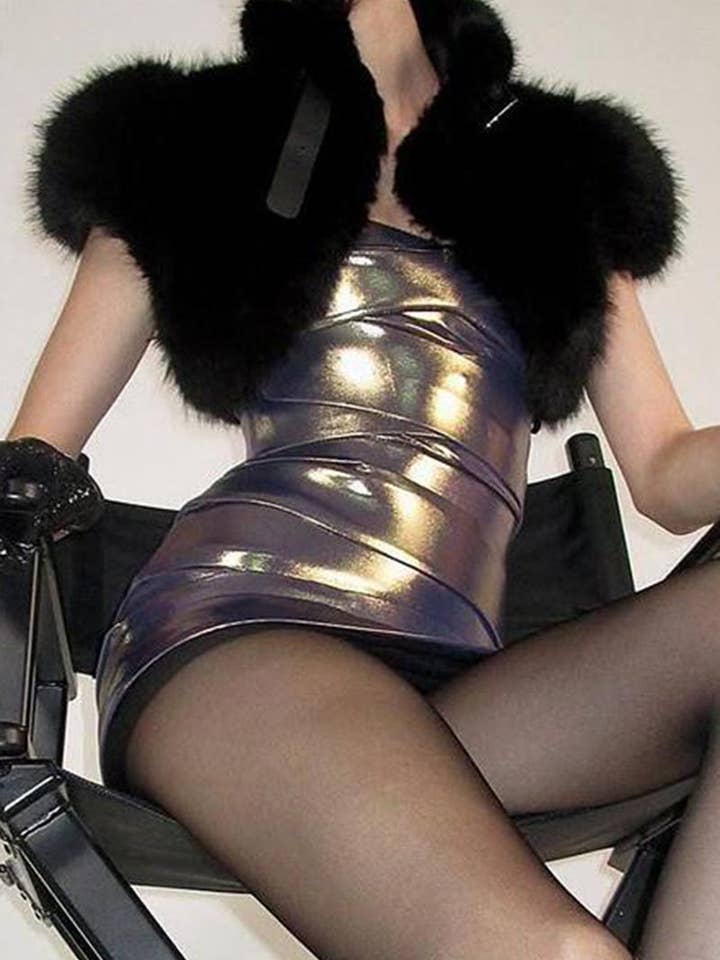 Mccolin - Wholesale Fur/Faux Fur Coat - Women's - Statement Faux Fur Shrug1