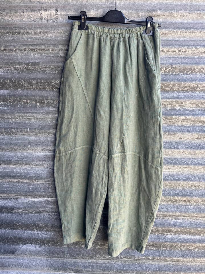 Devitalia 24-405C Patchworkhose für den Großhandel von Outback Temple of Venus