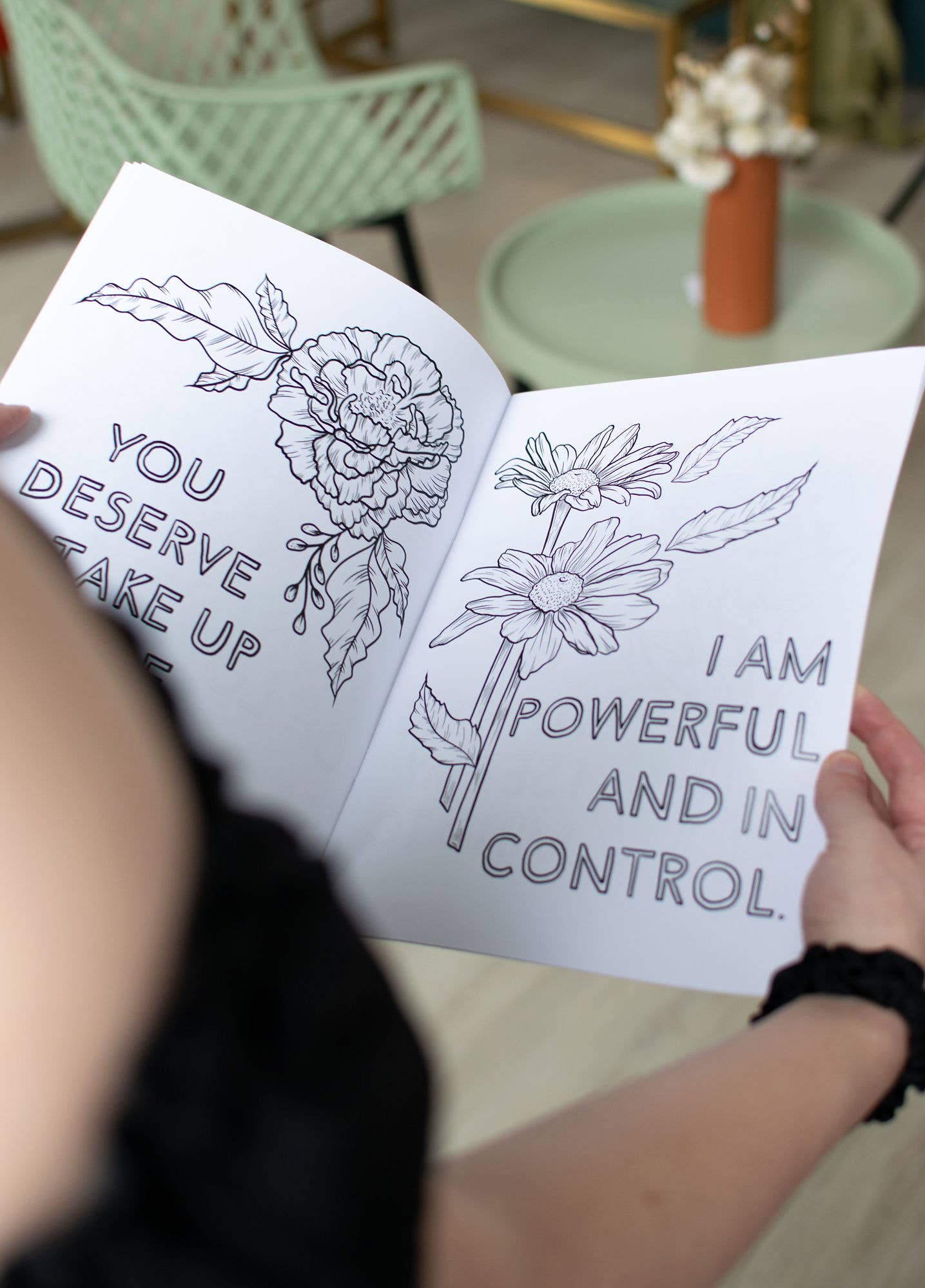 Luck and Lavender Studio – Großhandel Mal- & Aktivitätsbuch – Erwachsene – Wachsen Sie Ihren Garten: Ein Malbuch zur Selbstpflege2