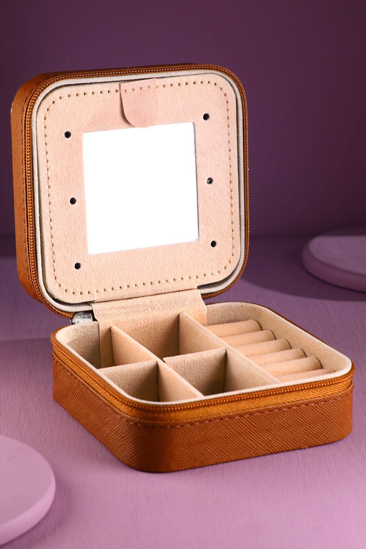 METALL(SBBR) Westliche Blasenmetallplatte Schmuckkästchen für den Großhandel auf Faire2