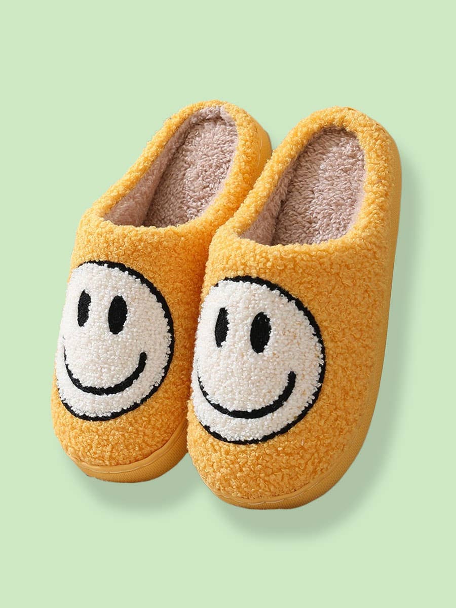 DOUBLJU - Wholesale Slippers - Unisex - Smiley Face Unisex Cotton Slippers for Fall,Winter
11