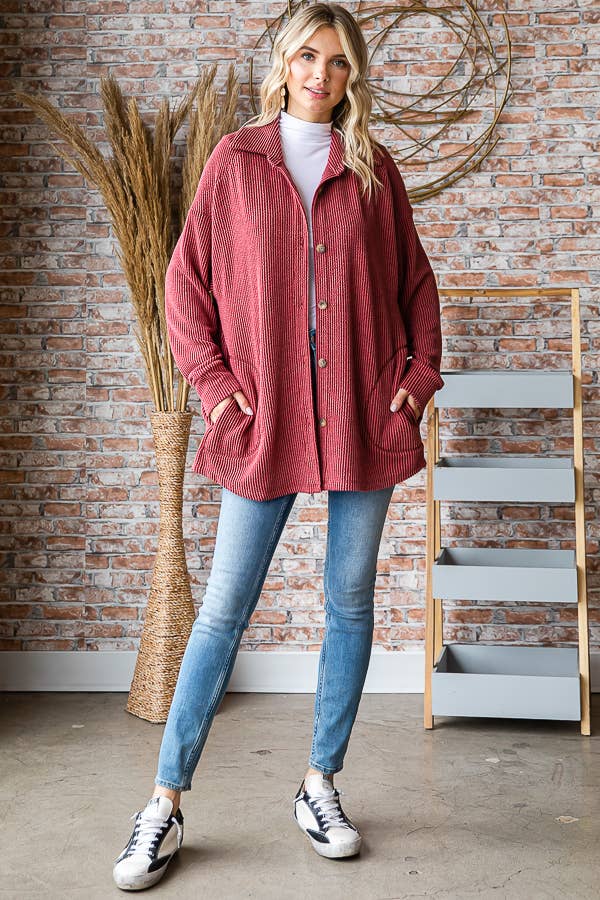 7th Ray – Großhandel Hemdjacke/Shacket – Damen – Solide Rippe Knopfleiste Seitentaschen Langarm Shacket T525610