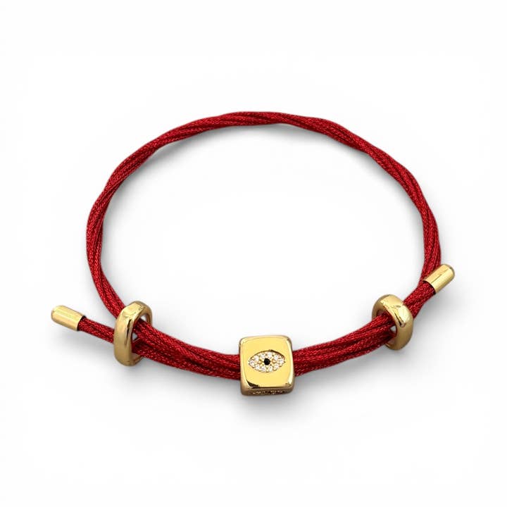 Bracciale con cordoncino rosso malocchio per la vendita all'ingrosso da parte di Georgina Nicol