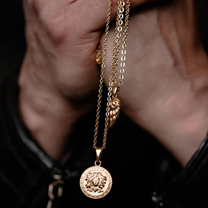 BRAVE® "WING" PENDANT GOLD voor wholesale door Brave Amsterdam