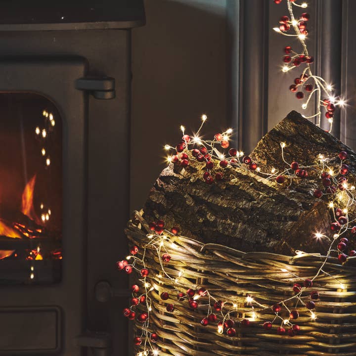 Lumina Of London Co - Wholesale String Lights - Red Berry Lights - Plug In2