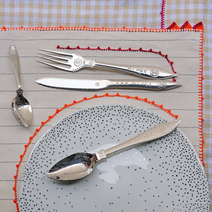 STAMPED TABLE CUTLERY for wholesale by Tsé & Tsé