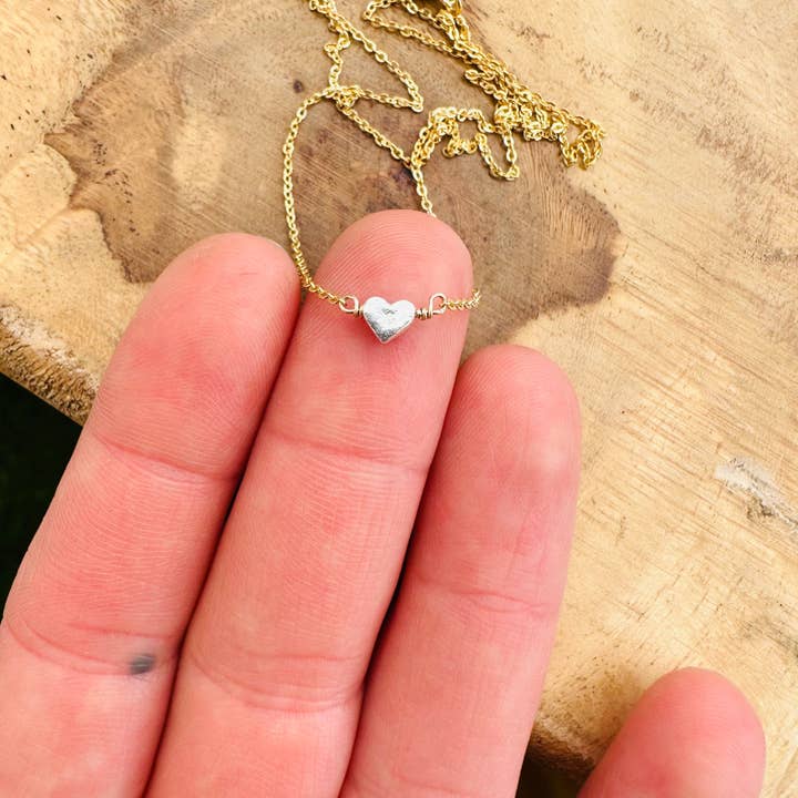 Notions of Lovely – Engroshandel Halskæde med vedhæng – Pixie hjerteskæde i 14k forgyldt og fin sølv3