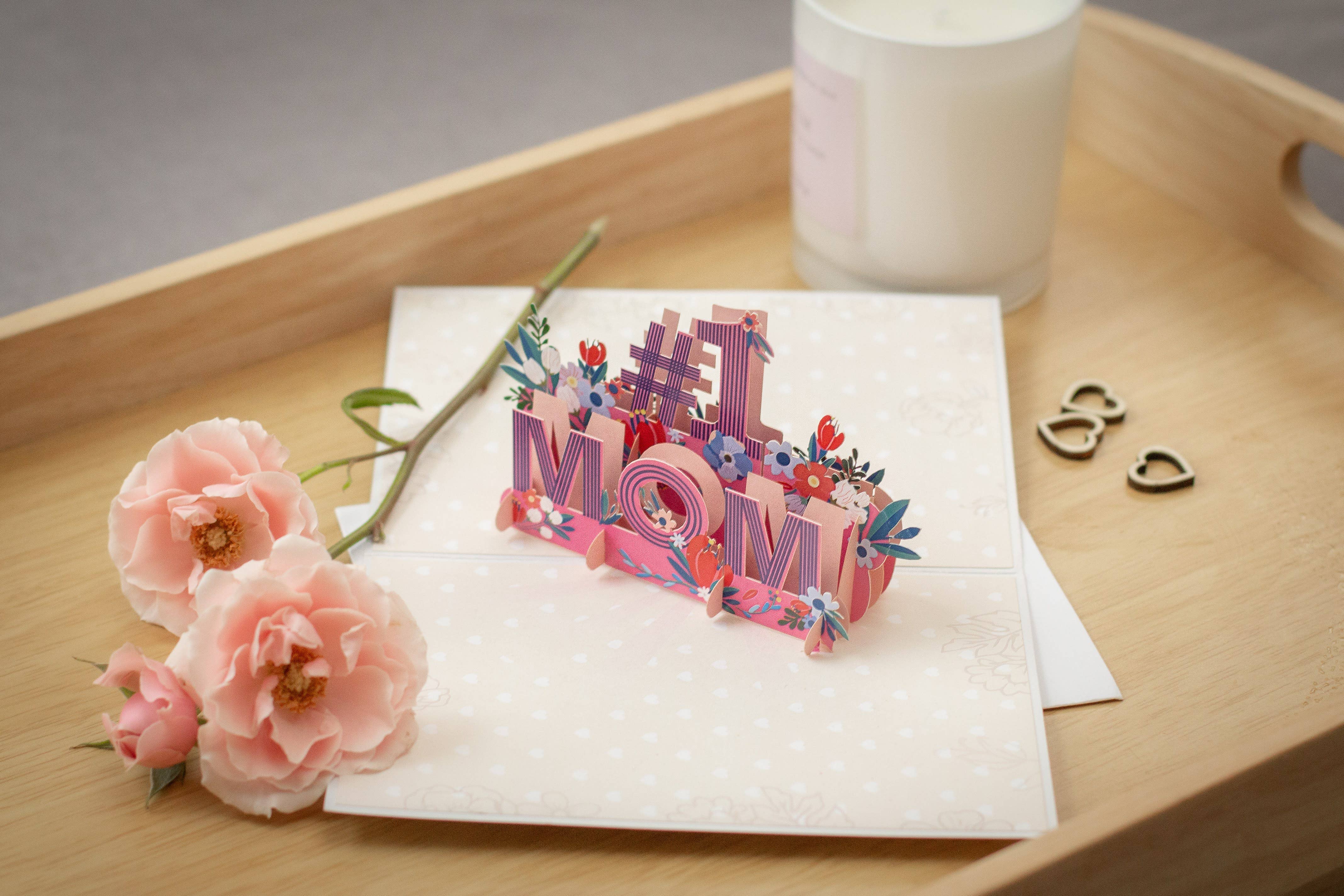 Cardstalked – Engroshandel Morsdagskort – #1 Mom Pop-up-kort - Unik & Tankevækkende gave til mor1
