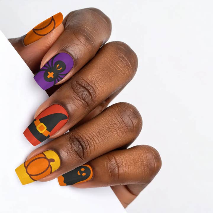 FYNE BODY - Wholesale Press-on/fake nails - Candy Corn Cuties Multicolor Halloween Press-On Nails85