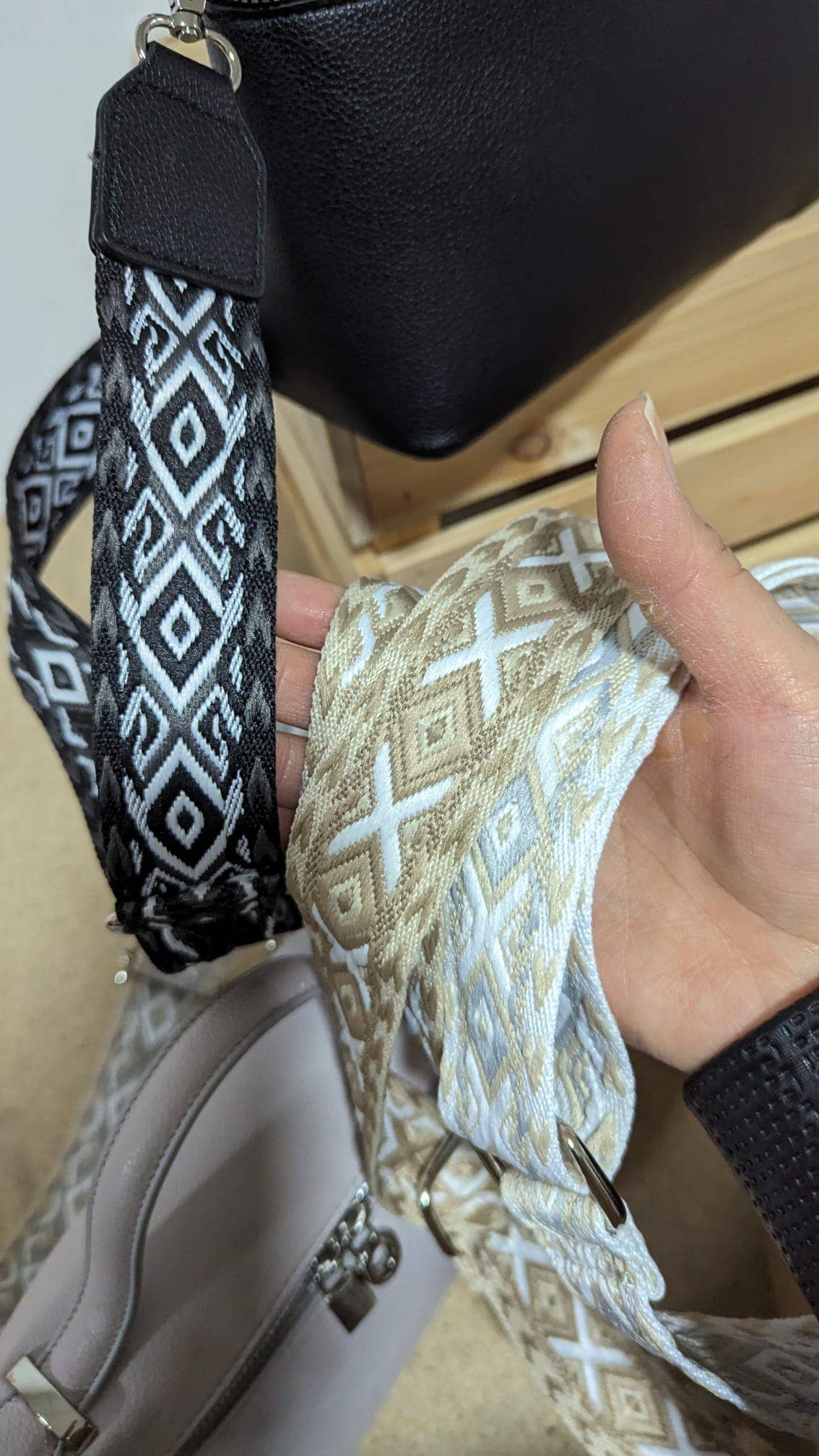 MIA LAROUGE - Wholesale Top Handle Bag - Women's - HANDBAG WITH SHOULDER STRAP10