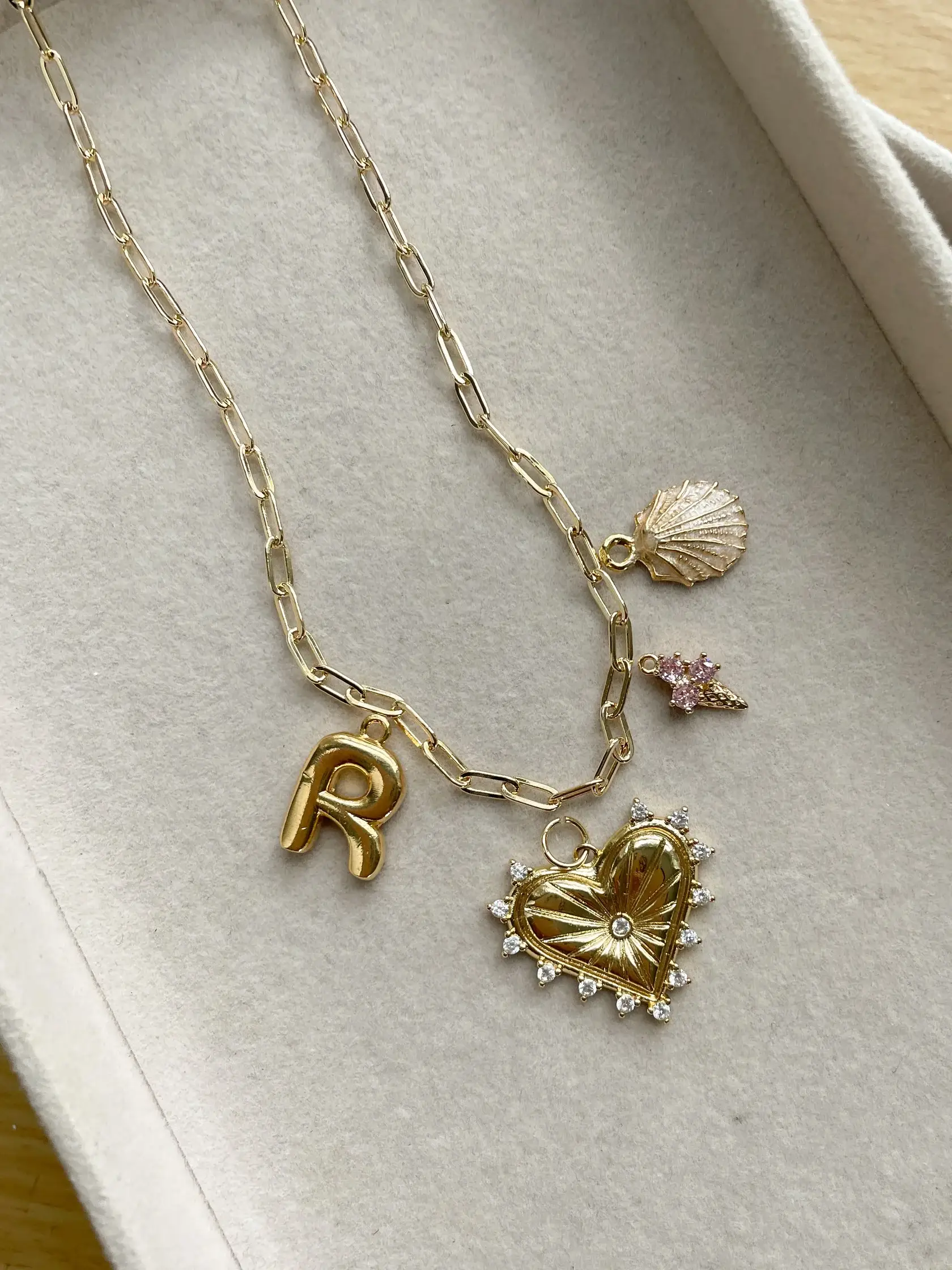 Goldie Charm Bar - Wholesale Individual Charm/Pendant - Charm Bundle: Assorted Love Charms5