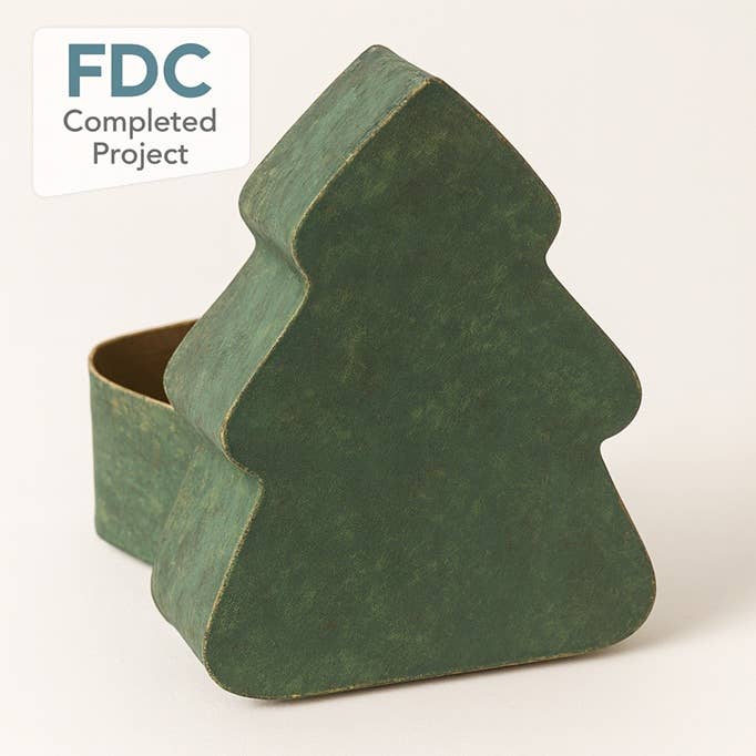 Factory Direct Craft - Vente Boîtes décoratives - Boîte en papier mâché en forme de sapin de Noël - 13,3 cm L x 10,8 cm l2